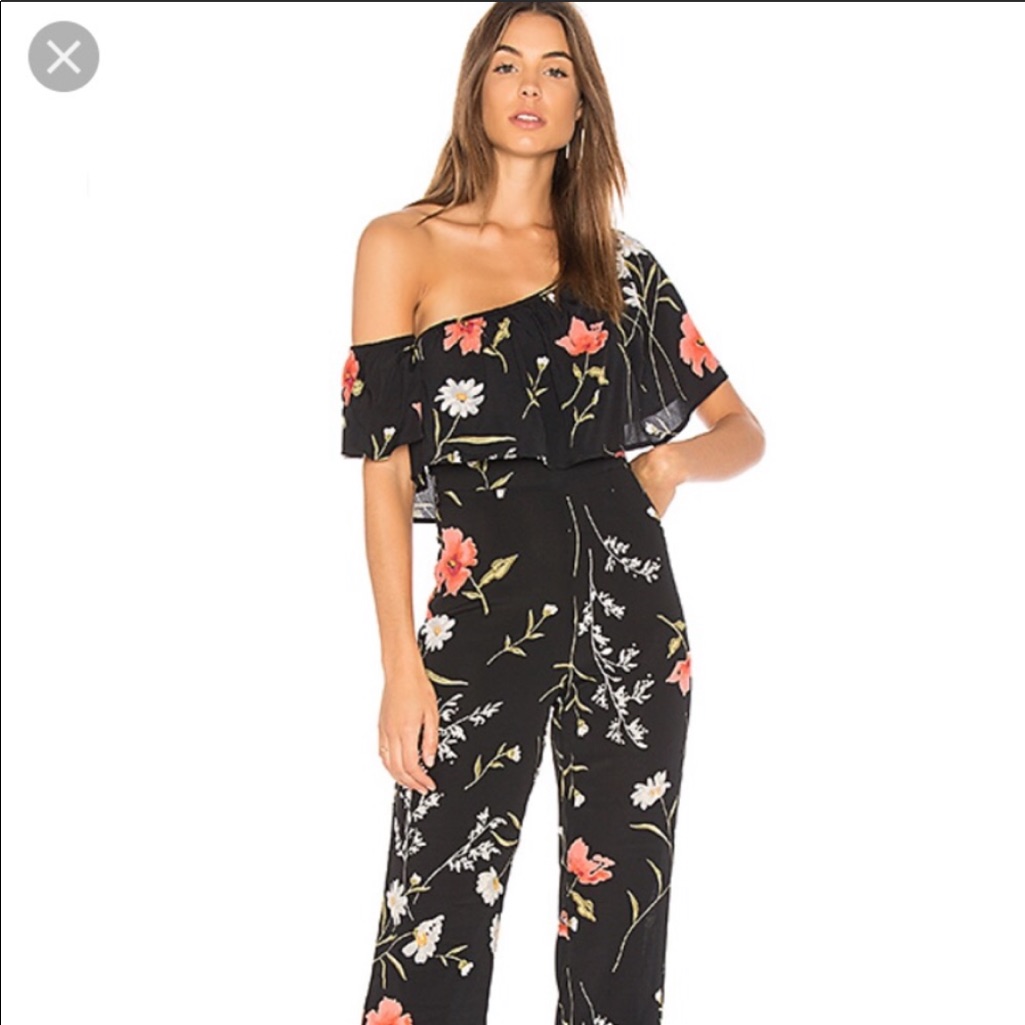 Uo Flynn Skye Off Shoulder Claire Jumpsuit Nwt
